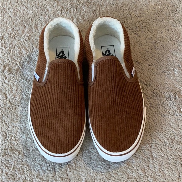 vans corduroy slip on